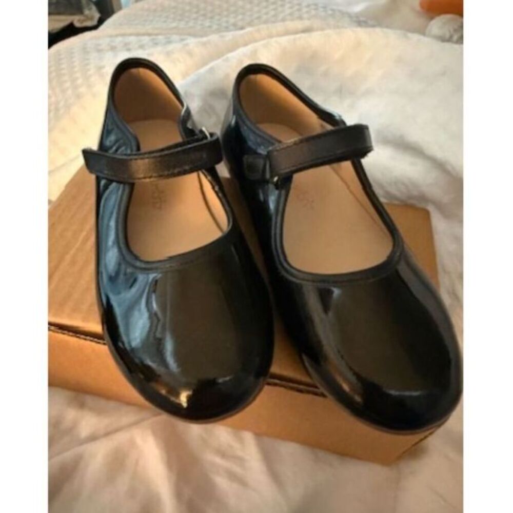 NWT Elephantito Girl's Zoe Mary Jane Patent Leather Shoes in Black size 10 T